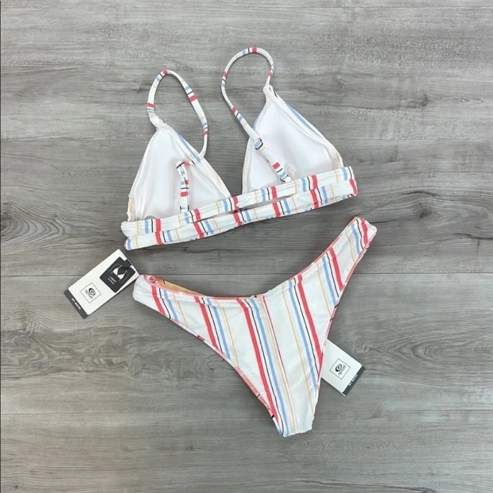 ☀️RIP CURL☀️ BLOSSOM STRIPE TRI TOP BLOSSOM HI LEG REVERSIBLE BIKINI SET - Picture 9 of 16